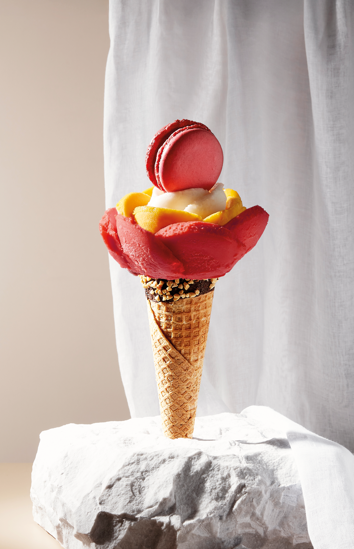 Amorino rose cone